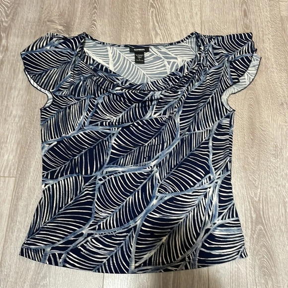 Express 2 piece skirt set leaf print L - Picture 7 of 16